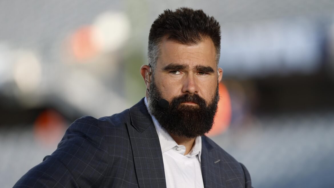Jason Kelce Prever que o Tush Push dos Eagles Será Proibido Após a Temporada da NFL de 2025