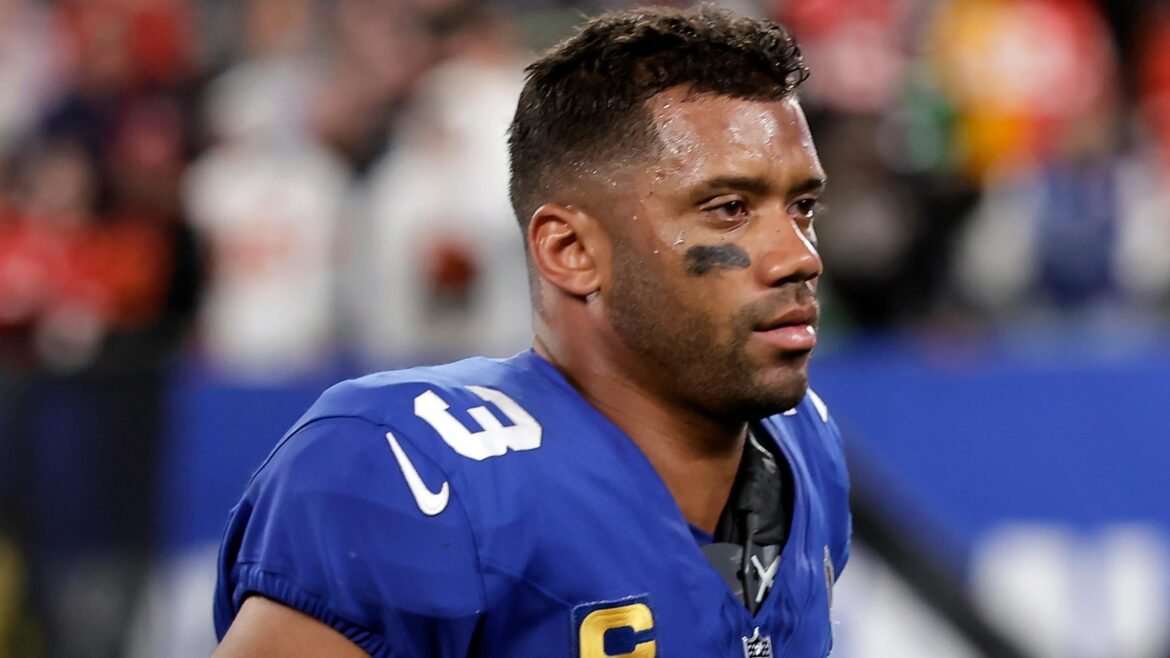 Richard Sherman e Tony Gonzalez desacreditam o legado de Russell Wilson após o banco dos Giants.