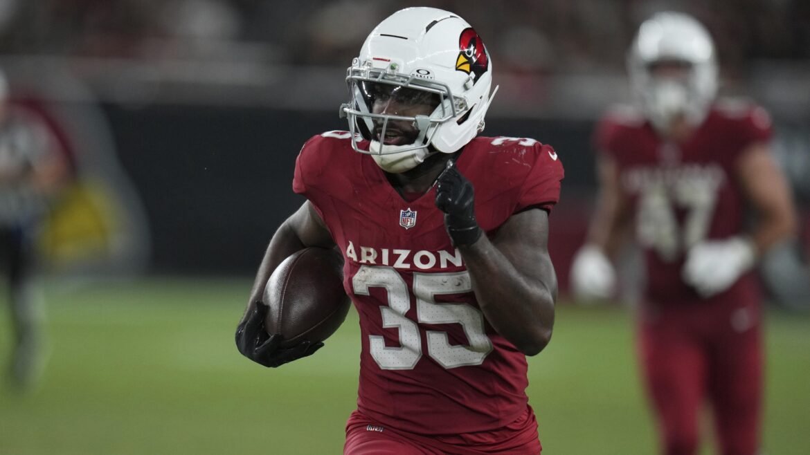 Bam Knight: Dicas de Fantasia à medida que os Cardinals supostamente começam RB em vez de Michael Carter.