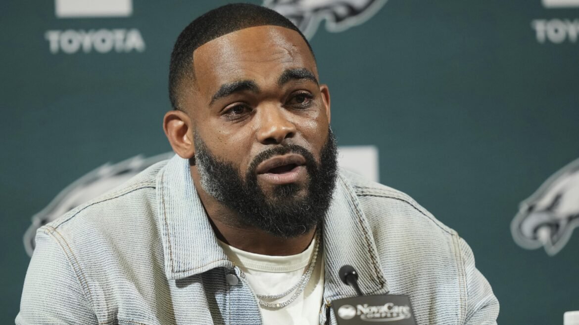 Brandon Graham, Eagles Estão Supostamente Finalizando Contrato Após Aposentadoria de Za'Darius Smith