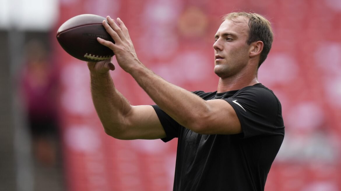 Brock Bowers, dos Raiders, Fala Sobre Retorno de lesão, Geno Smith e Mais em Entrevista ao B/R.