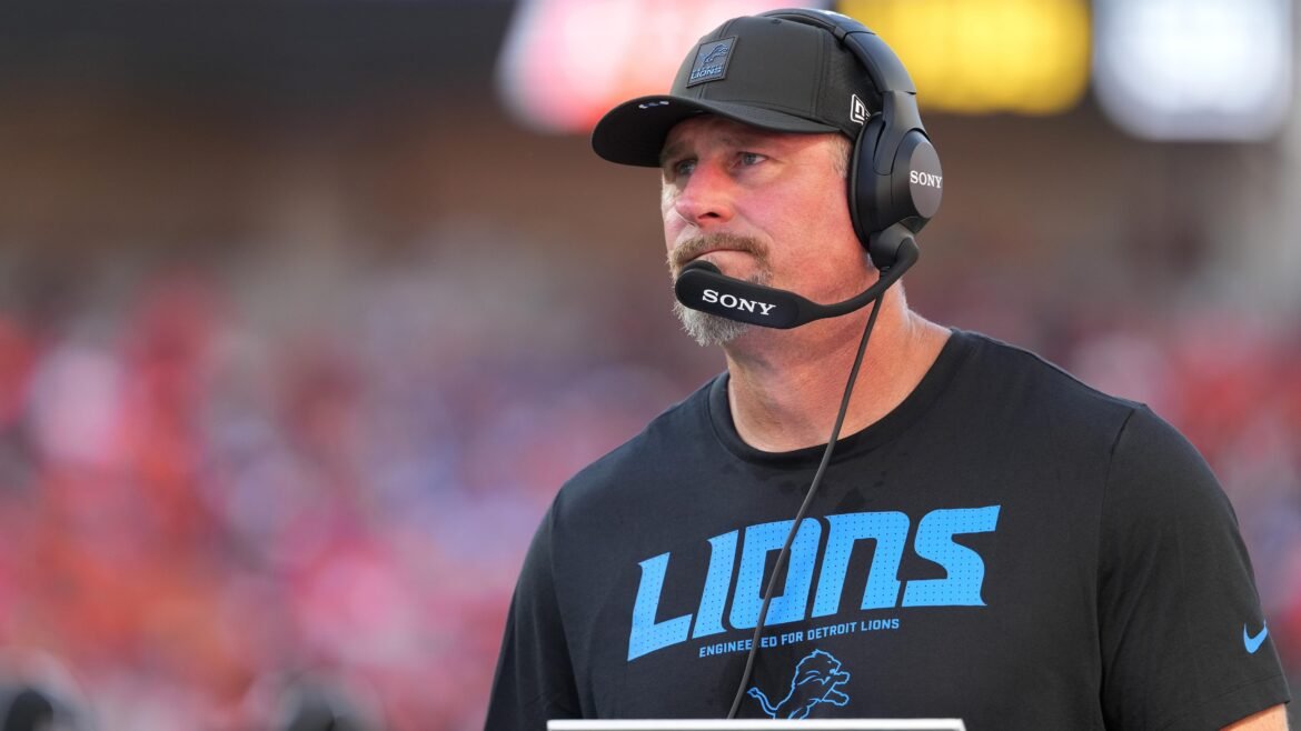 Dan Campbell nega 'relatório falso', Lions não reclamaram sobre golpes baixos em Hutchinson.