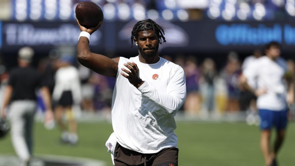 Deion Sanders 'Mal Pode Esperar' Até Shedeur Jogar pelos Browns em Meio à Discussão sobre a Profundidade do Elenco