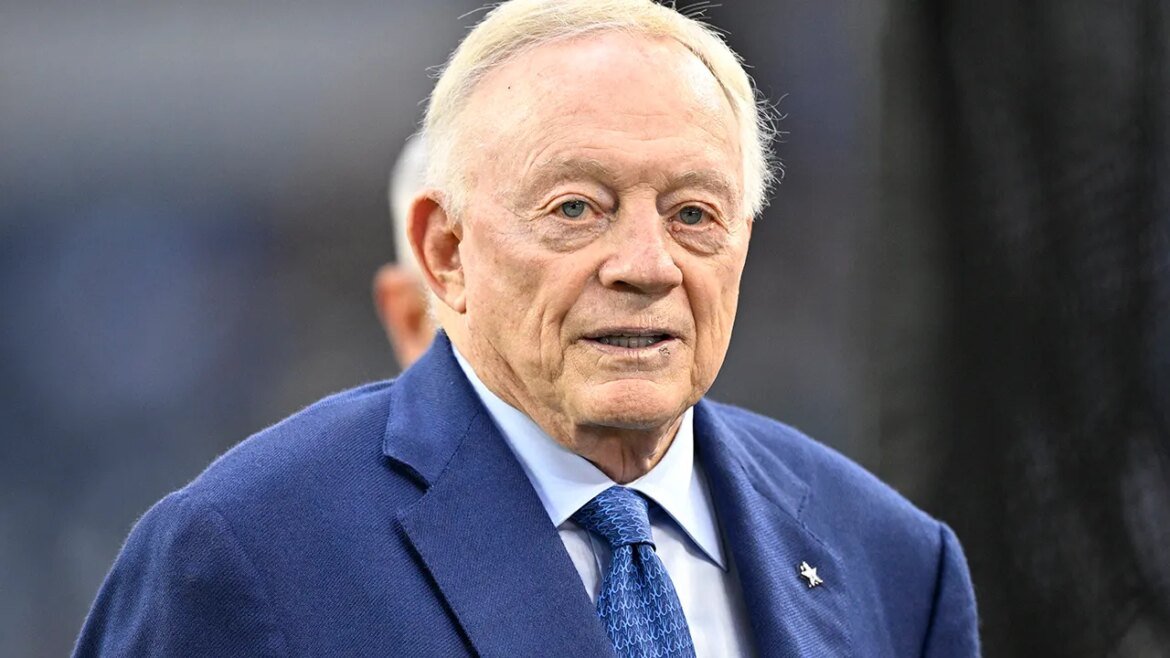 Jerry Jones dos Cowboys minimiza gesto de dedo médio