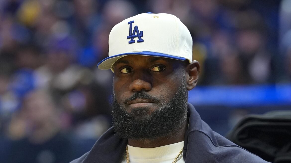 LeBron James está se aposentando? Reunindo as melhores especulações da internet sobre a Decisão 2.