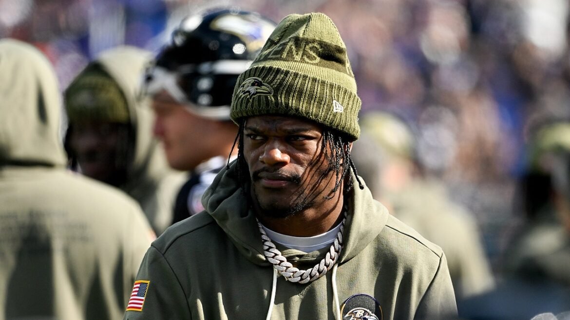 Notícias da NFL: Lamar Jackson, dos Ravens, fala sobre remover jogos do vestiário.