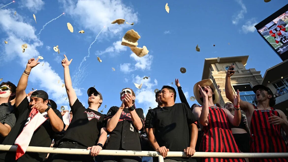 Texas Tech queima a tradição da tortilha