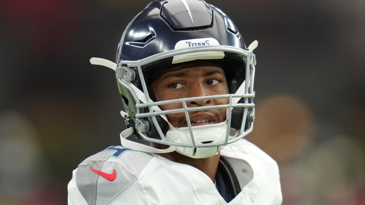 Tyler Lockett é supostamente dispensado pelos Titans após pedido, teve 10 recepções em 7 jogos