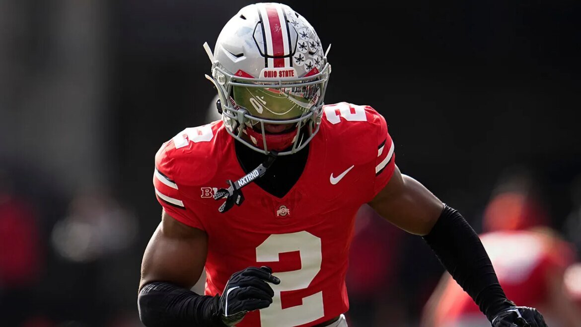 Caleb Downs, de Ohio State, evita expulsão contra Penn State