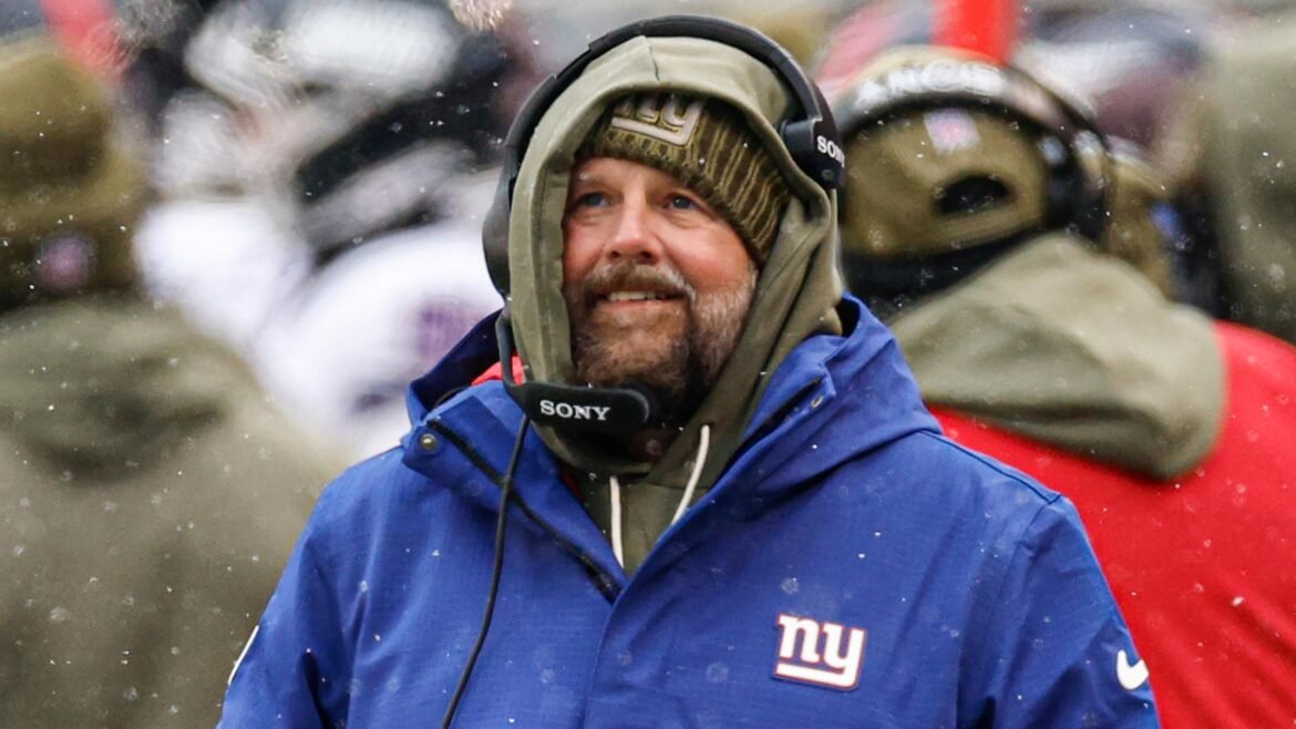 Insiders dos Giants Falam sobre a Falta de 'Consistência' Sob Brian Daboll, Foco em 'Narrativas'