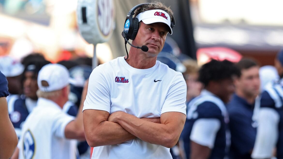 Lane Kiffin Deixará o Ole Miss? HC Associado aos Titans em Meio a Rumores sobre o Futuro