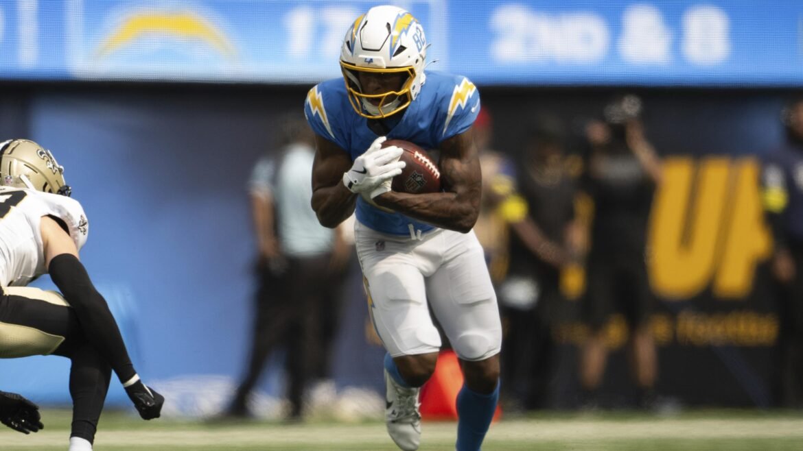 O filho de Jerry Rice, Brenden, teria acertado contrato com os Seahawks após passagem pelos Patriots.