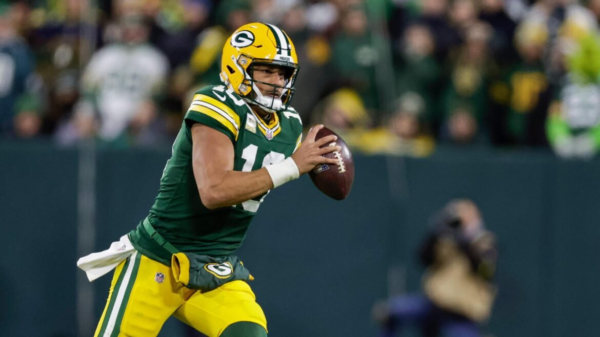 Onde Jordan Love se classifica entre os QBs mais superestimados da NFL?