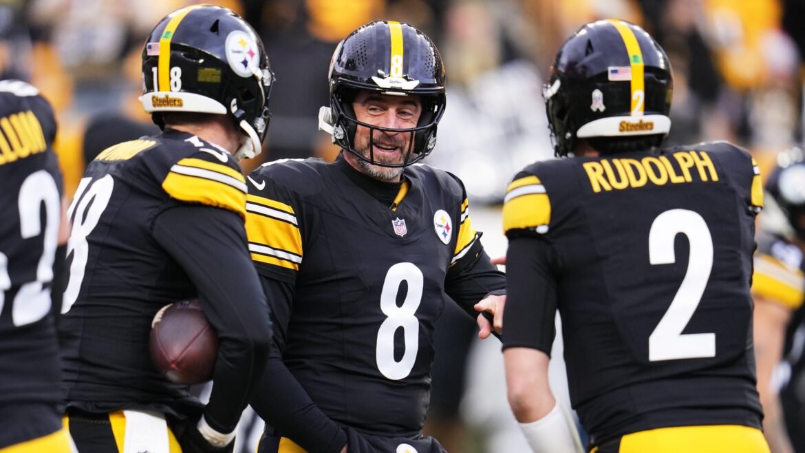 Como Aaron Rodgers Comemorou Seu Aniversário com os Companheiros de Equipe dos Steelers?
