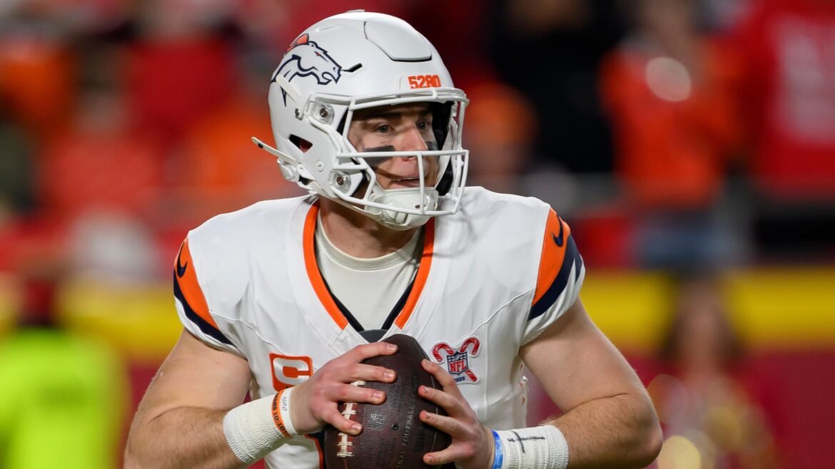 Kirk Herbstreit Faz Bo Nix Superar o Medo de Cães em Vídeo Viral com o Pet Peter