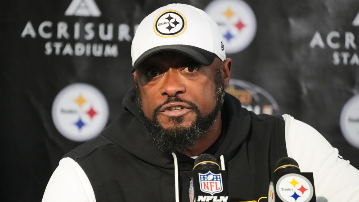 Mike Tomlin Poderia Ser Trocado? O que o Contrato do Treinador dos Steelers Diz Supostamente em Meio a Rumores