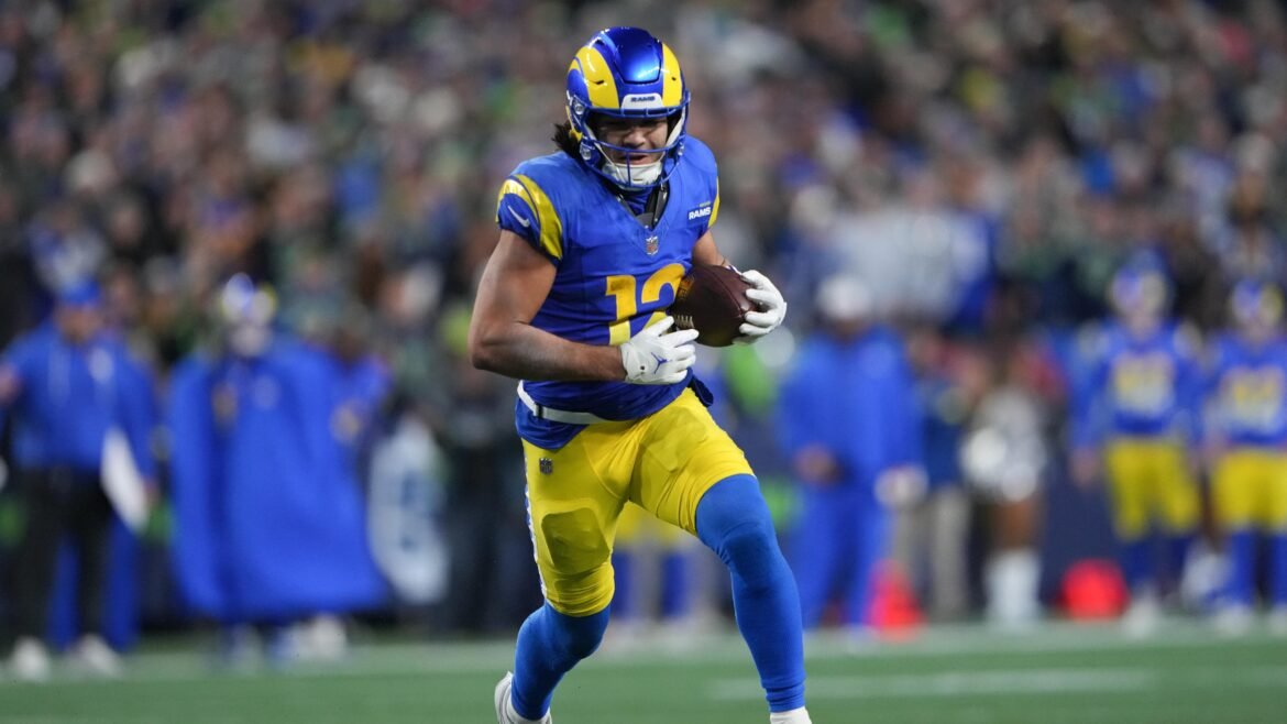Puka Nacua, do Rams, supostamente multado por criticar árbitros da NFL em vídeo ao vivo.