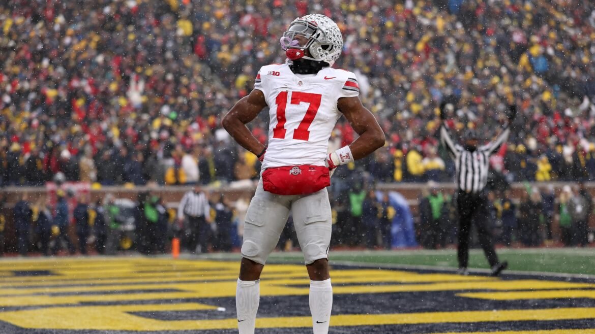 Carnell Tate Declara para o Draft da NFL de 2026, Qual a Posição do WR de Ohio State no Big Board?