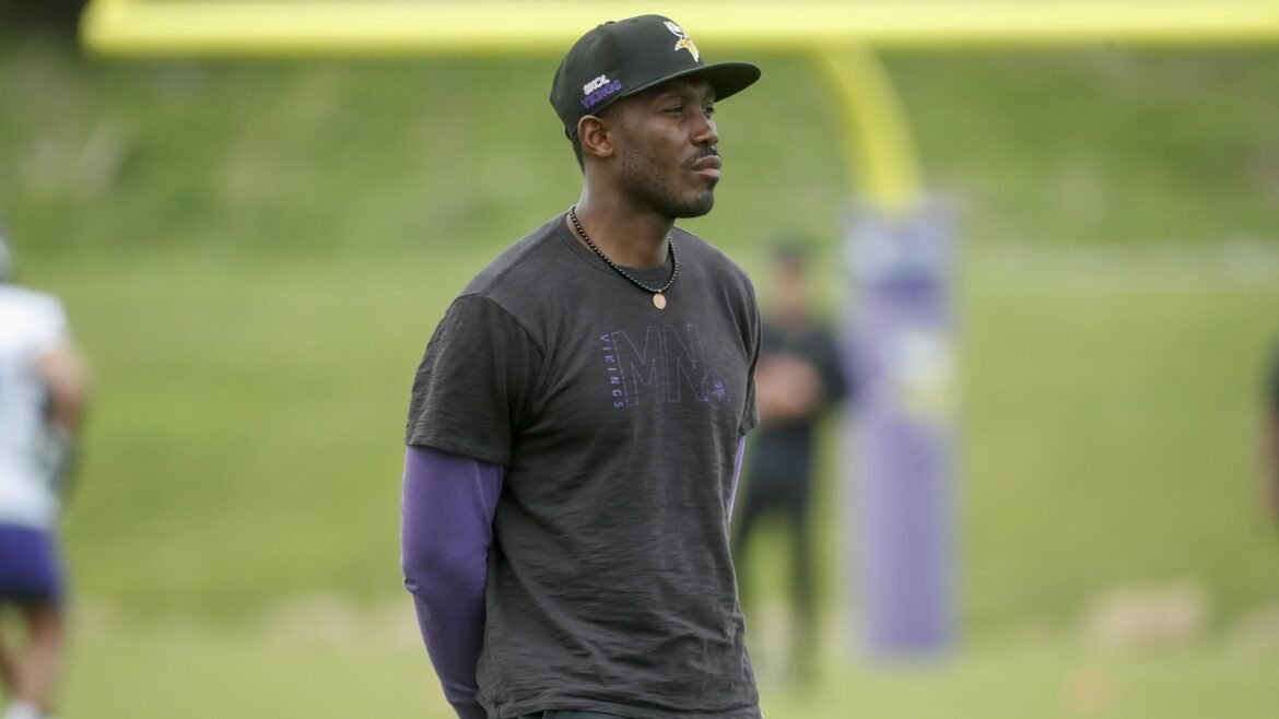 Kwesi Adofo-Mensah Demitido como GM dos Vikings, Quem São os Principais Candidatos para o Cargo?