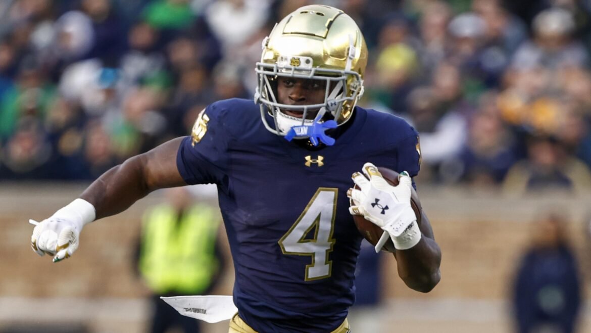 Novos Rumores sobre os Giants Relacionados a Jeremiyah Love, Kenneth Walker III e Principais RBs no Draft da NFL, FA