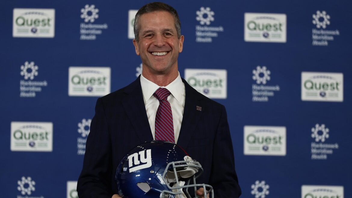 Ranking das 10 Melhores Contratações de Treinadores da Offseason da NFL de 2026