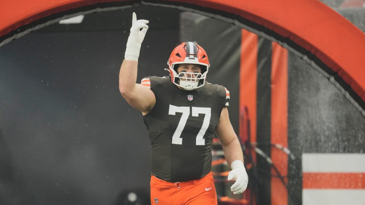 Wyatt Teller Anuncia Que Não Retornará aos Browns na Free Agency da NFL, Principais Destinos para o All-Pro