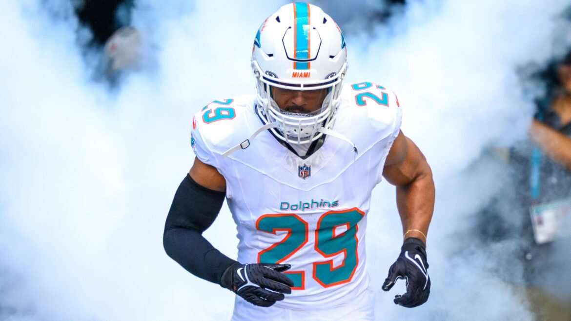 Classificação das Contratações e Trocas da Agência Livre da NFL de 2026 para o Dia 1 do Período de Interferência
