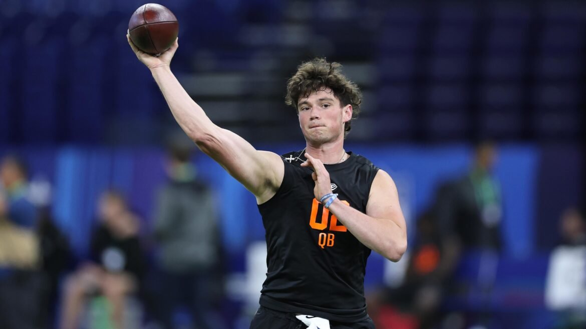 Drew Allar Fala Sobre Reabilitação de Lesão no Tornozelo e Processo do Draft da NFL Após Treino no Pro Day da Penn State