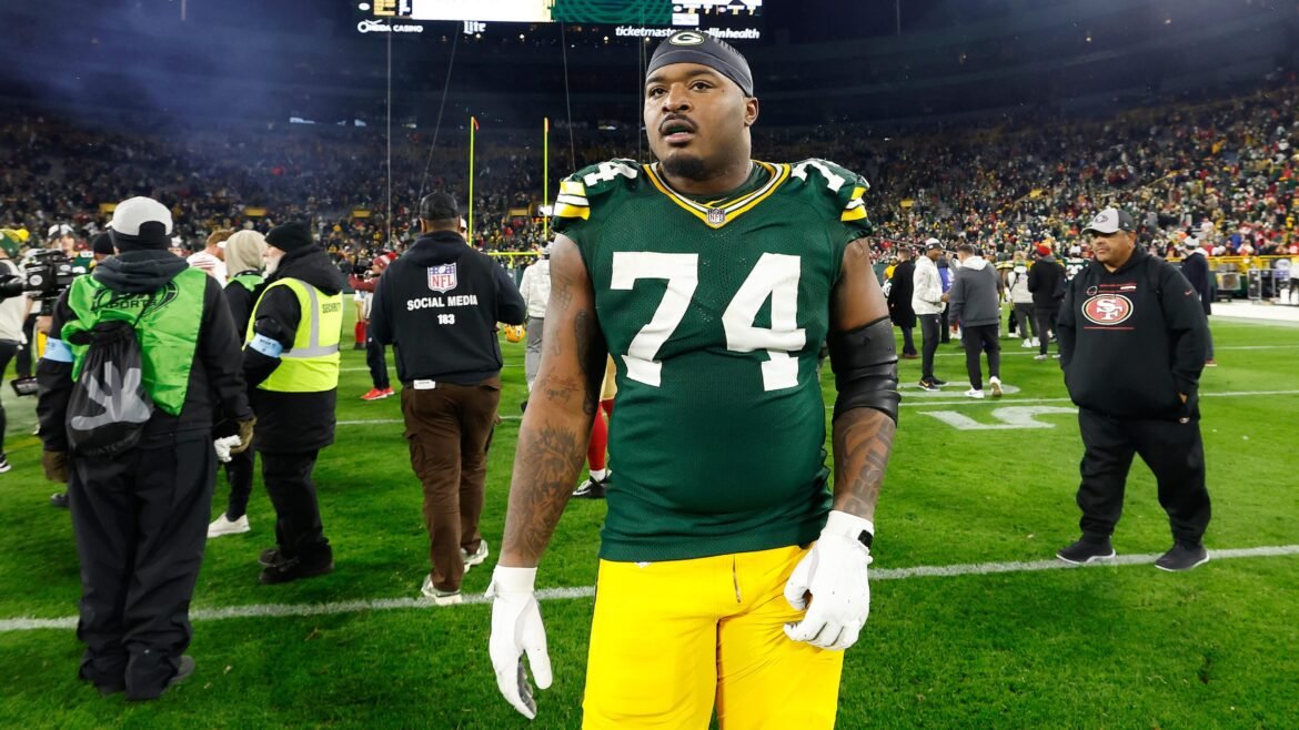 Elgton Jenkins é supostamente liberado pelos Packers, principais destinos para o centro duas vezes Pro Bowl.