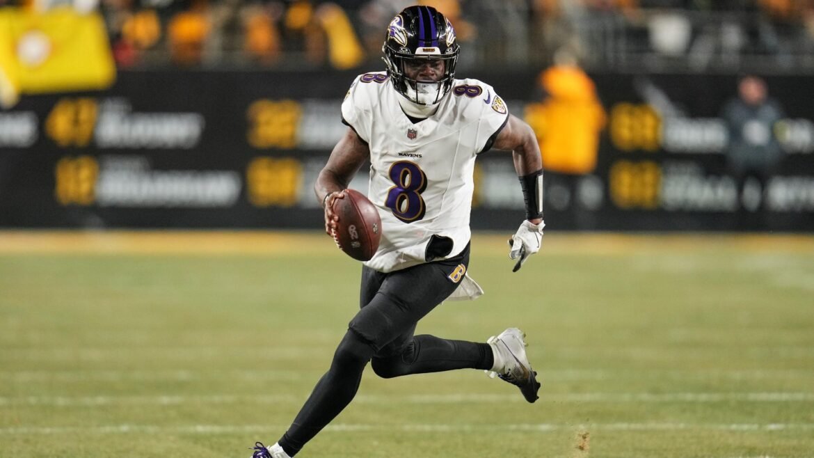 Extensão de Contrato de Lamar Jackson Discutida em Novos Rumores do Ravens, Últimas sobre Linderbaum, Flowers e Mais