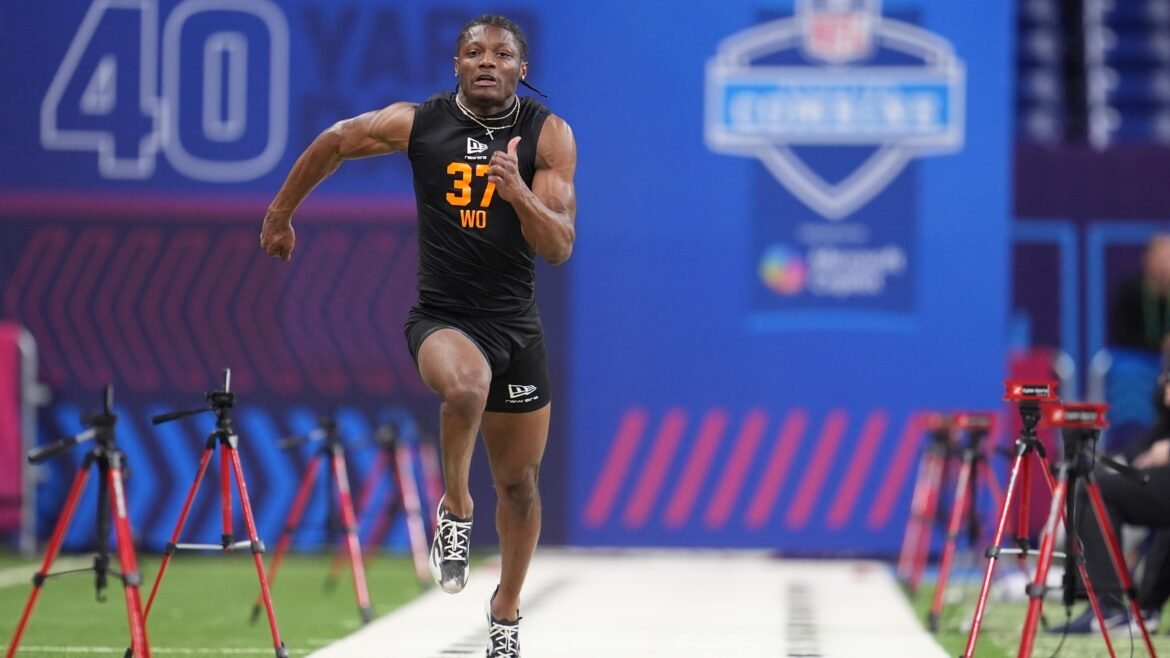 Novos Rumores do Draft da NFL sobre o Tempo de Corrida de 40 Jardas de Carnell Tate Após o Combine de 2026