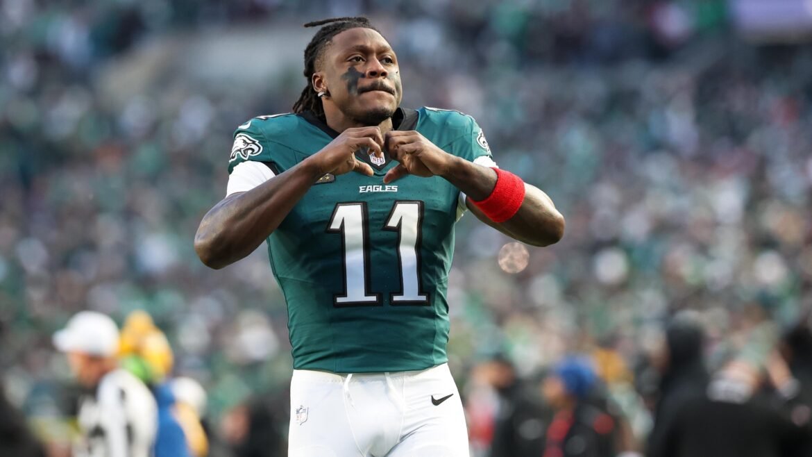 Rumores de Troca de A.J. Brown Atualizados por Insiders da NFL, Eagles Ligados a WR Veterano em Negócio Potencial